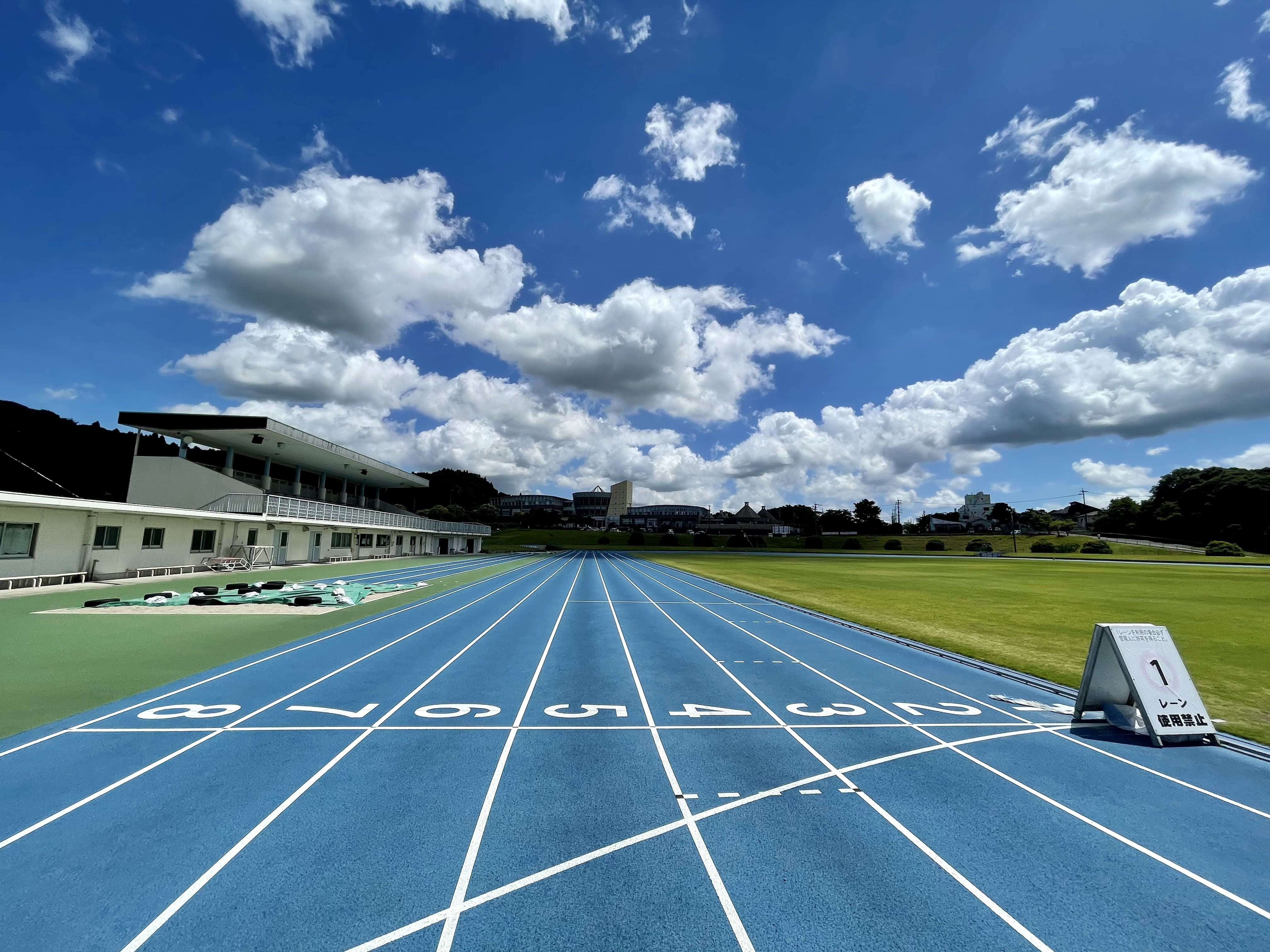 伊集院総合運動公園 陸上競技場